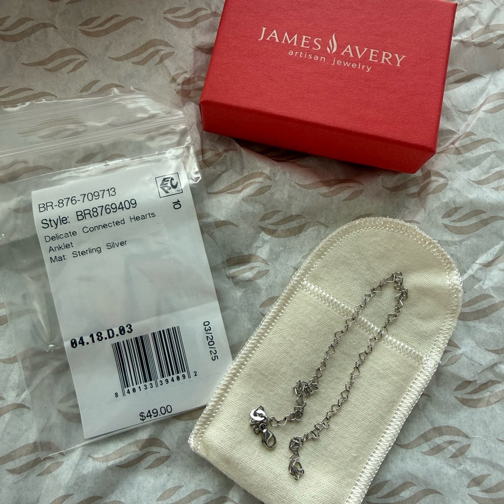 SOLD James Avery Silver Delicate Connected Hearts Anklet